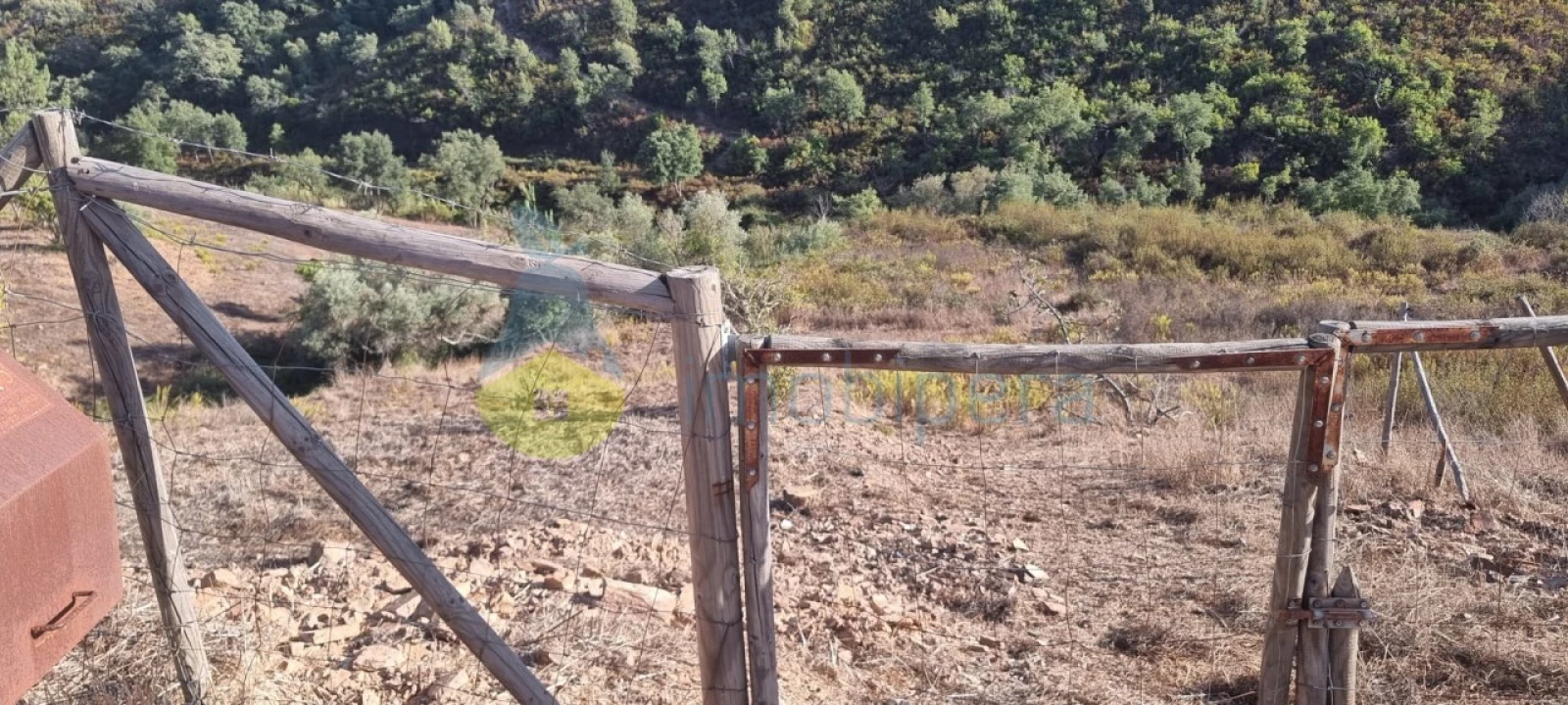 Moradia T2 para Venda em Alferce Foto 18