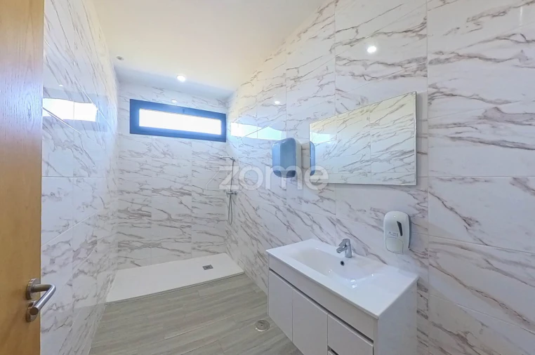 Negócio para Venda em Rendufe Foto 25