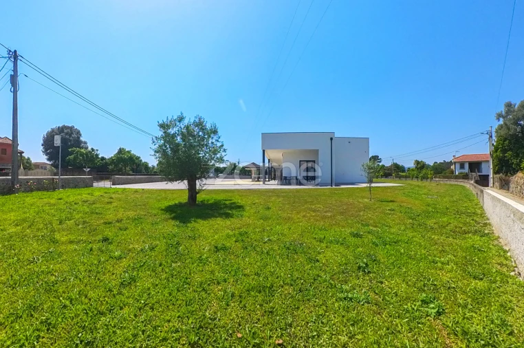 Negócio para Venda em Rendufe Foto 6