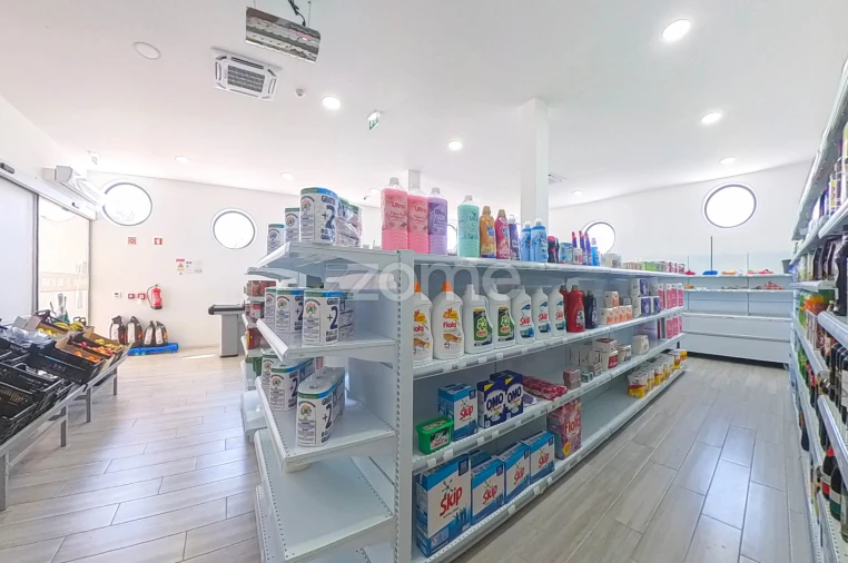 Negócio para Venda em Rendufe Foto 37