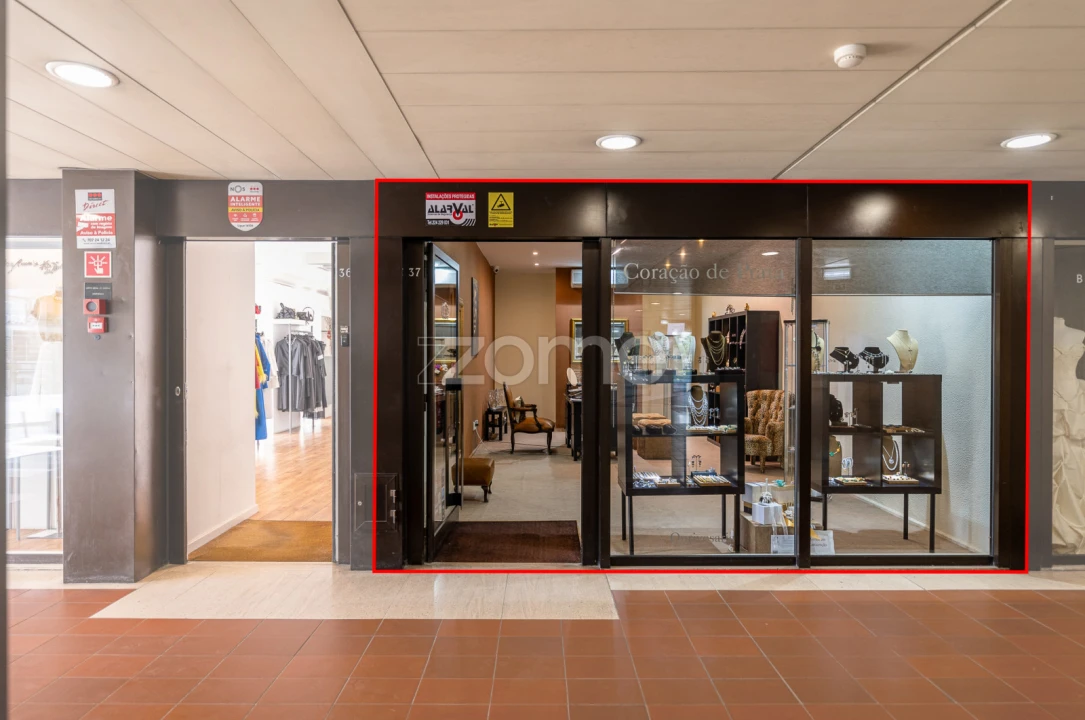 Negócio para Arrendamento em Lordelo do Ouro e Massarelos Foto 23