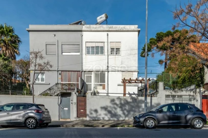 Moradia T5 para Venda em Aldoar, Foz do Douro e Nevogilde
