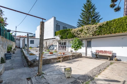 Moradia T5 para Venda em Aldoar, Foz do Douro e Nevogilde