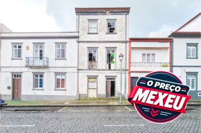 Moradia T4 para Venda em Vila do Porto