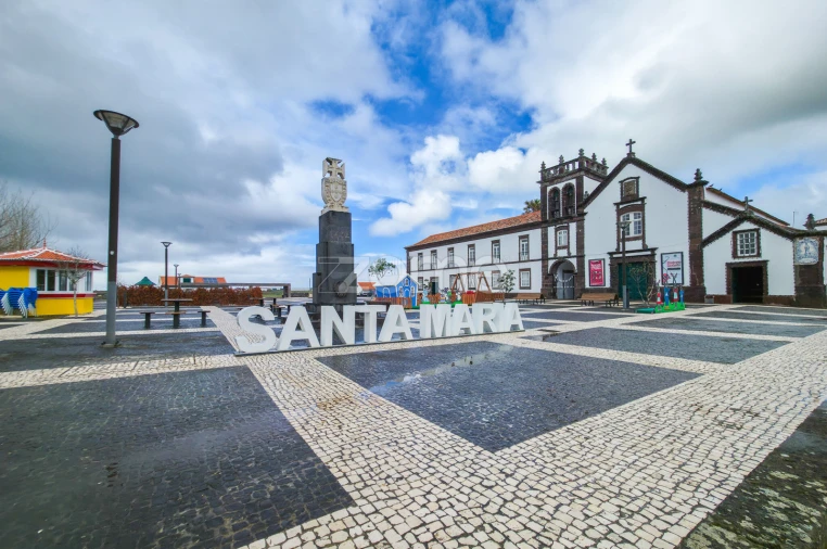 Moradia T4 para Venda em Vila do Porto Foto 21