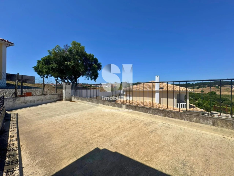 Moradia T5 para Venda em Ramalhal Foto 39