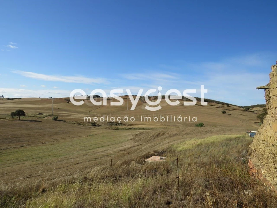 Quinta T2 para Venda em Entradas Foto 8