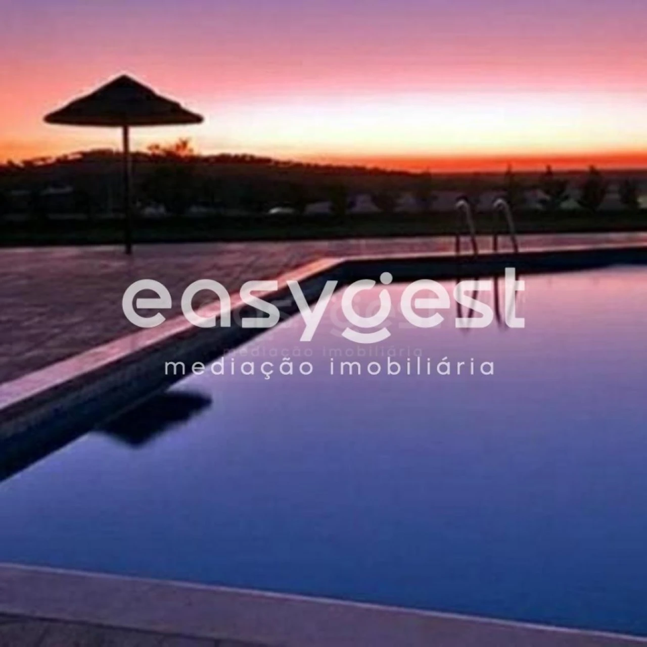 Moradia T4 para Venda em Cuba Foto 17