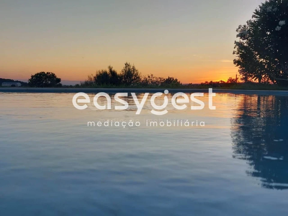 Moradia T4 para Venda em Cuba Foto 20