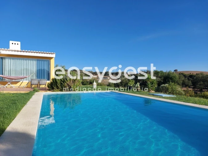 Moradia T4 para Venda em Cuba Foto 43