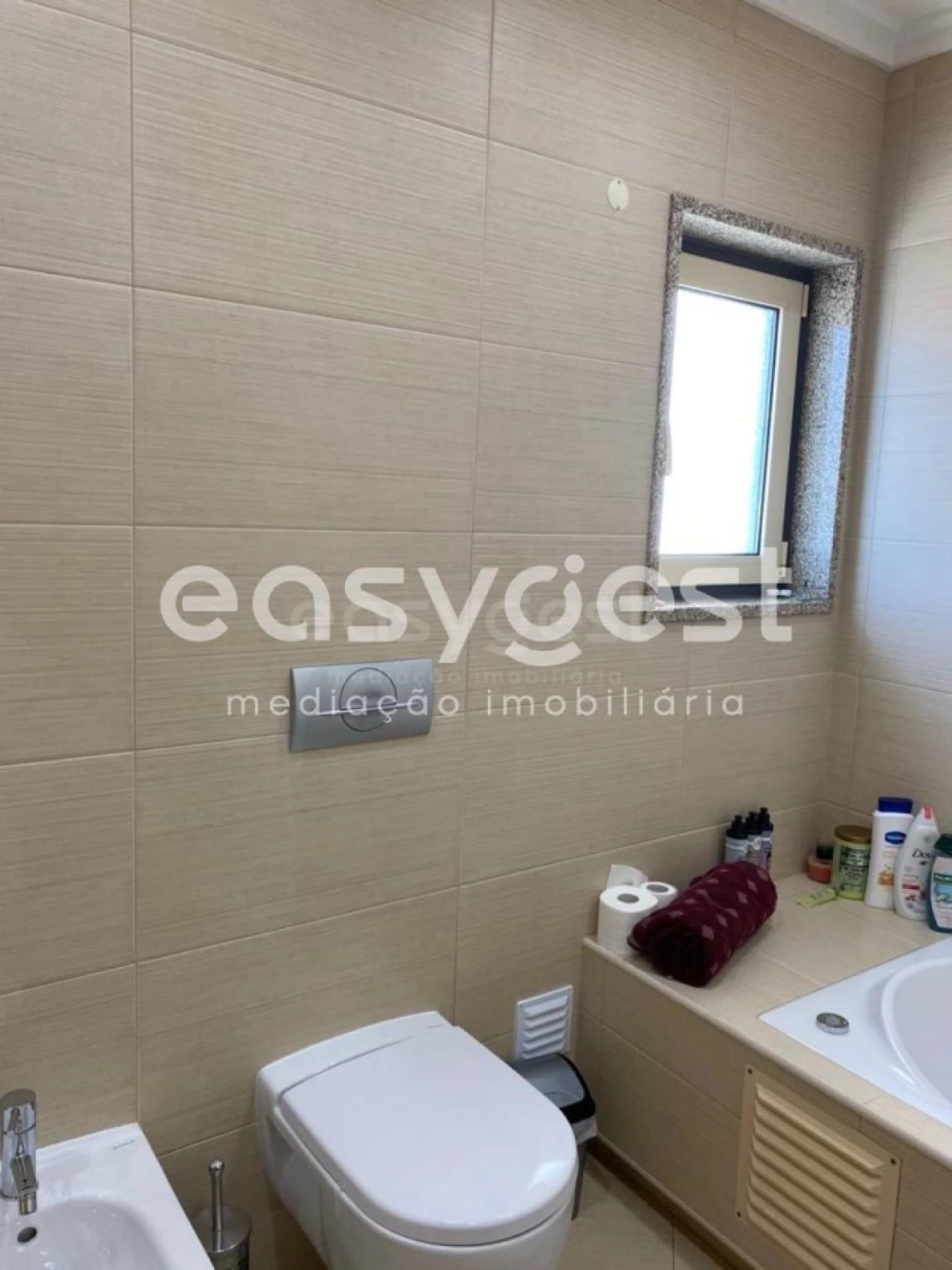 Apartamento T3 para Venda em Quelfes Foto 28