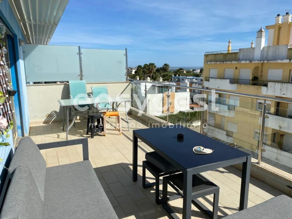 Apartamento T3 para Venda em Quelfes Foto 29