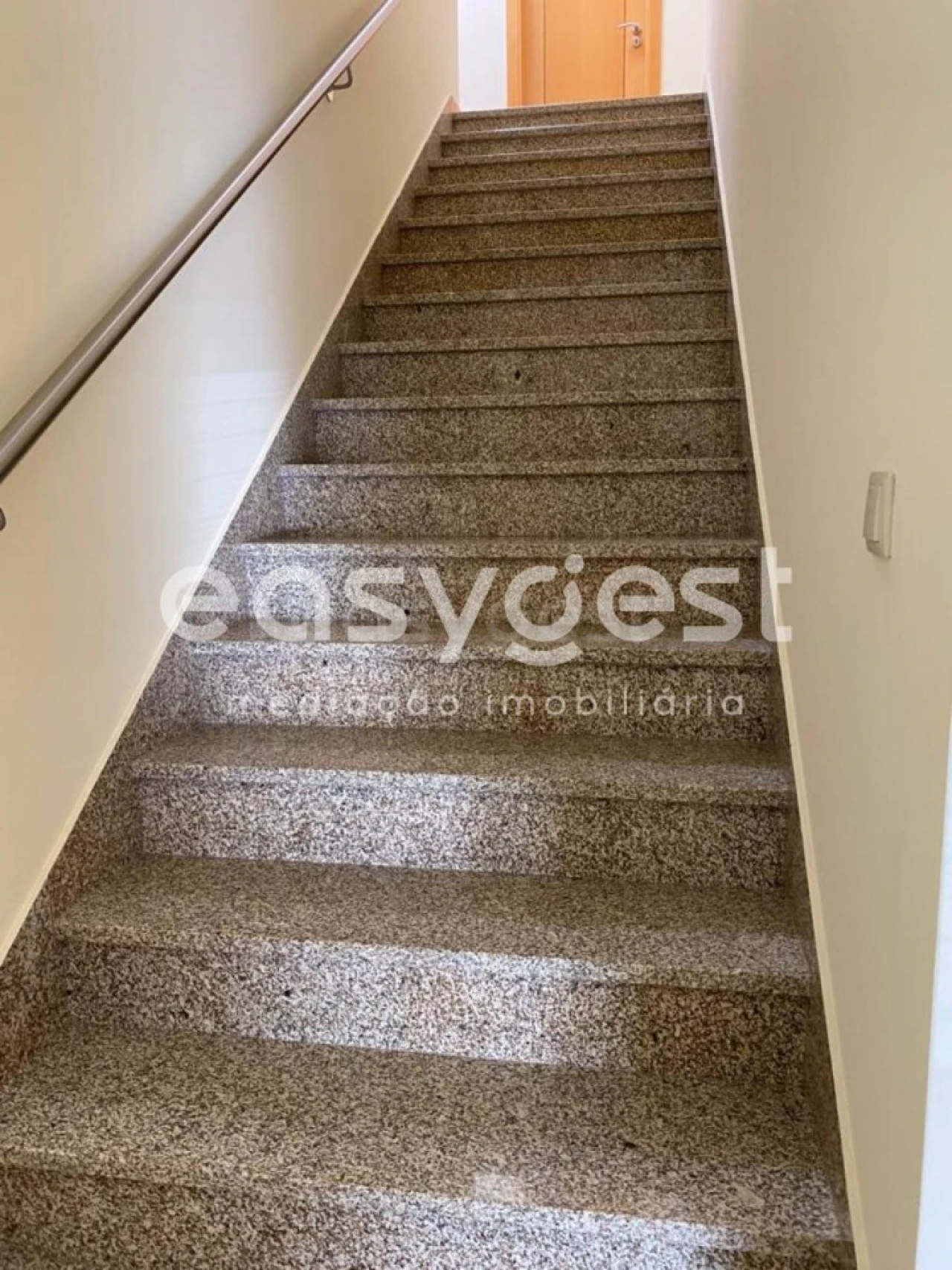 Apartamento T3 para Venda em Quelfes Foto 39