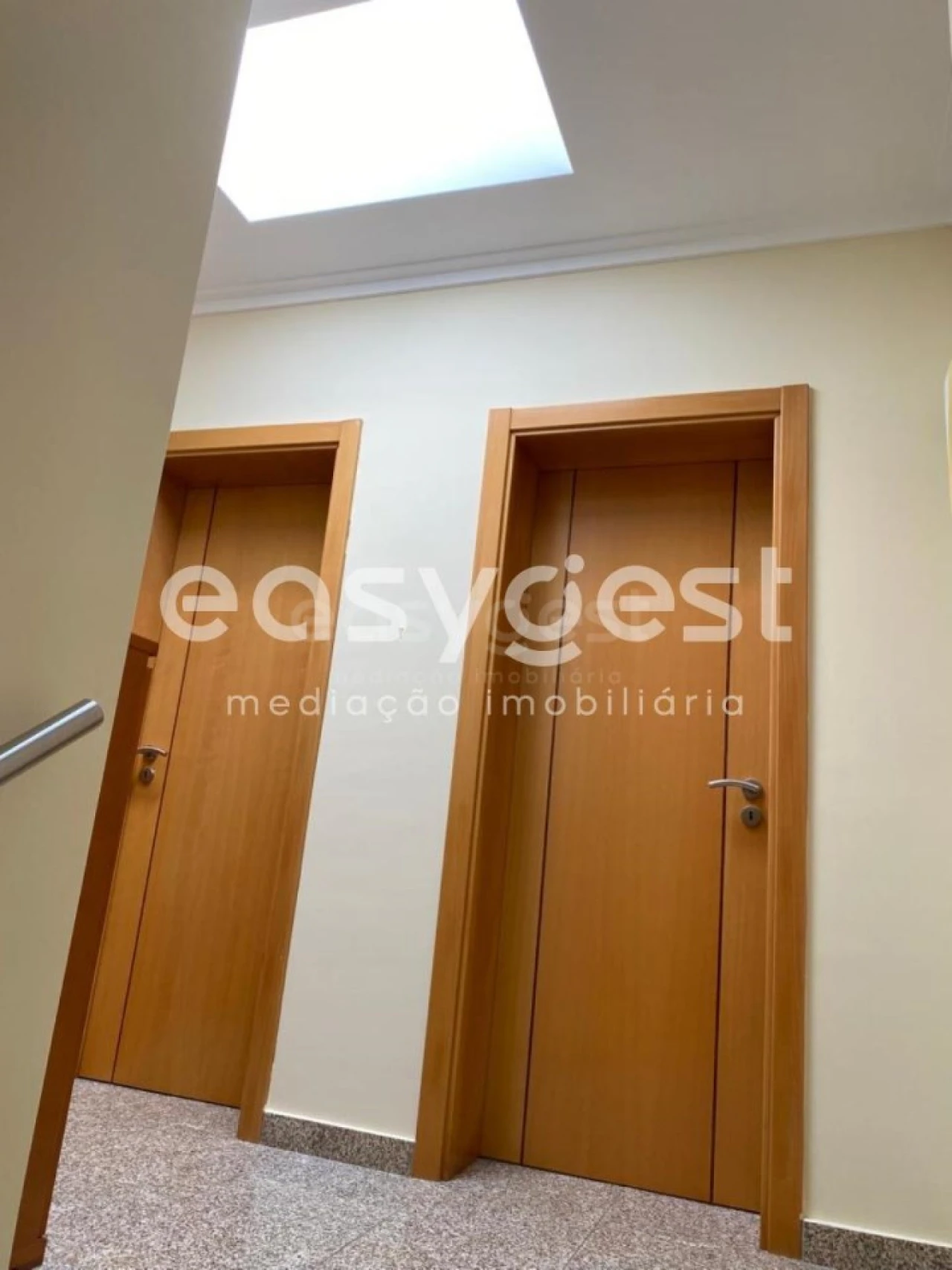 Apartamento T3 para Venda em Quelfes Foto 40