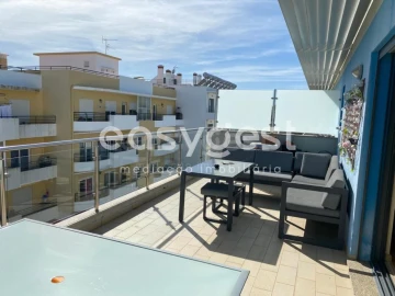 Apartamento T3 para Venda em Quelfes