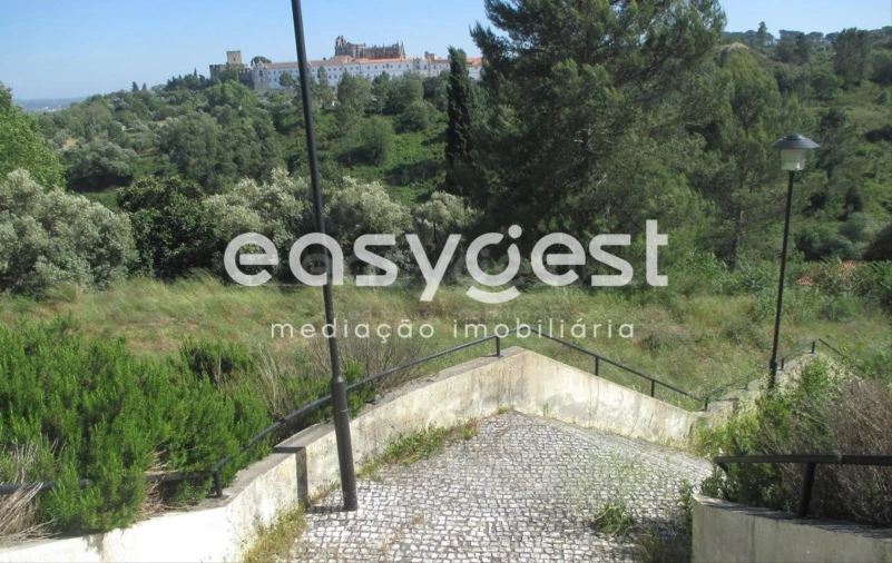 Terreno para Venda em São João Baptista e Santa Maria dos Olivais Foto 5