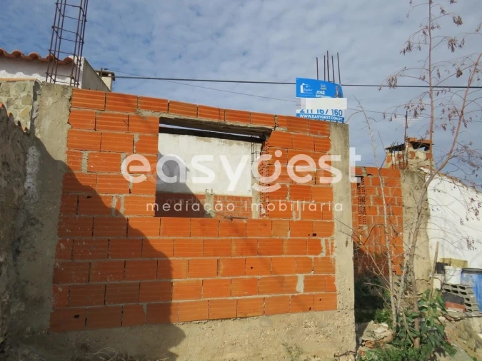 Moradia T2 para Venda em Castro Verde e Casével Foto 8