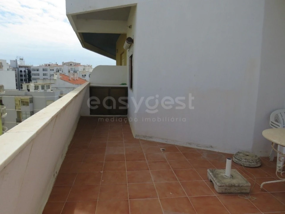 Apartamento T2 para Venda em Armação de Pera Foto 4