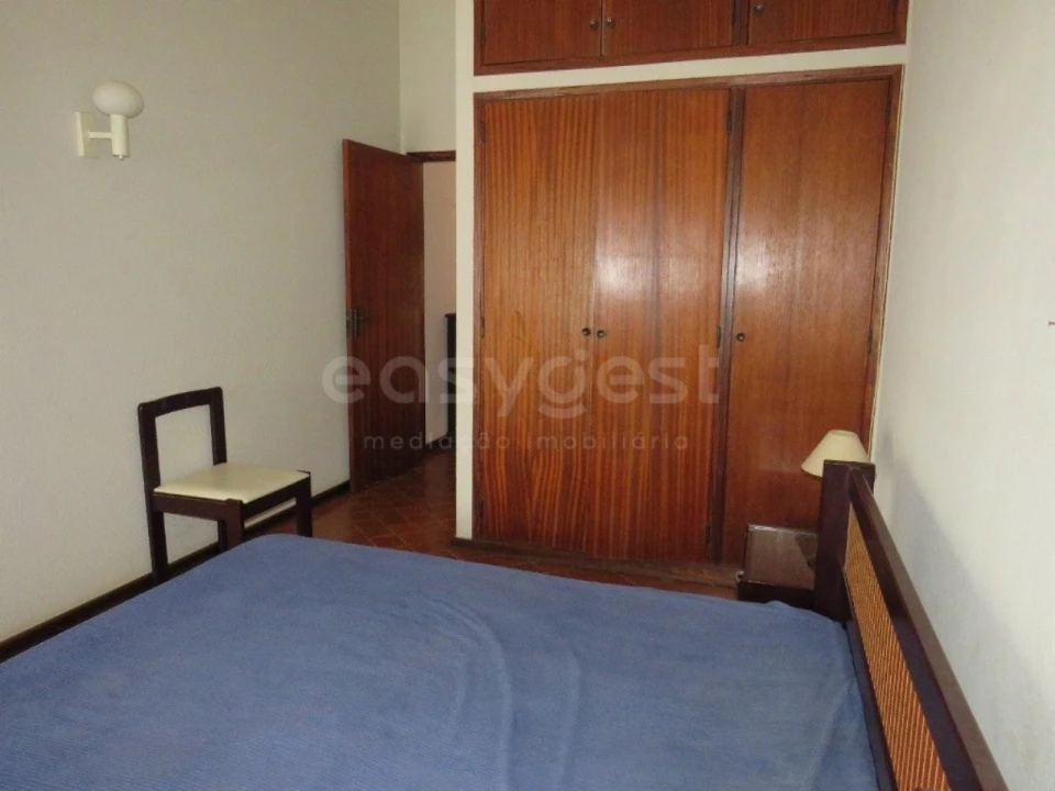 Apartamento T2 para Venda em Armação de Pera Foto 7
