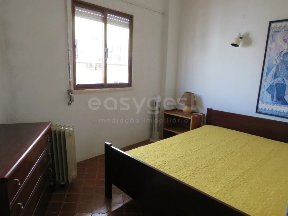 Apartamento T2 para Venda em Armação de Pera Foto 12