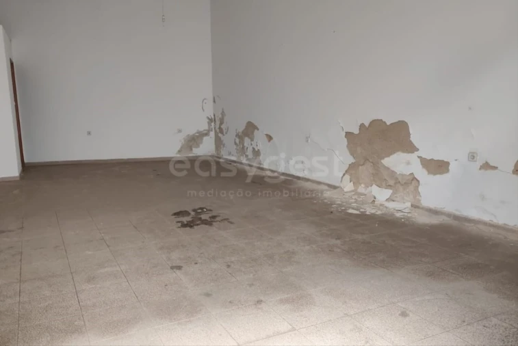 Loja para Venda em Aljustrel e Rio de Moinhos Foto 4