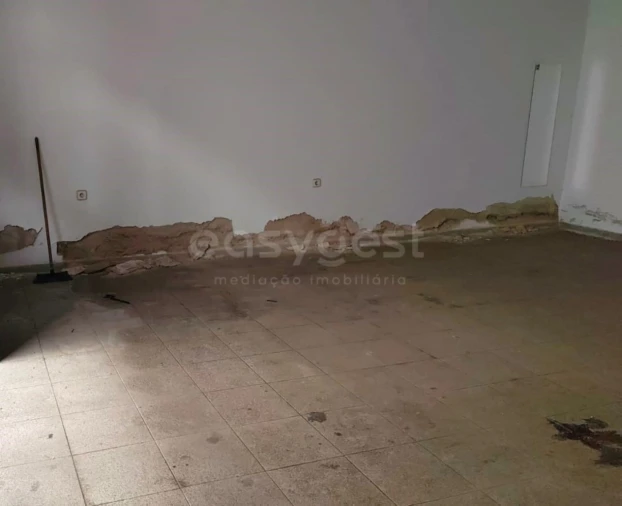 Loja para Venda em Aljustrel e Rio de Moinhos Foto 5