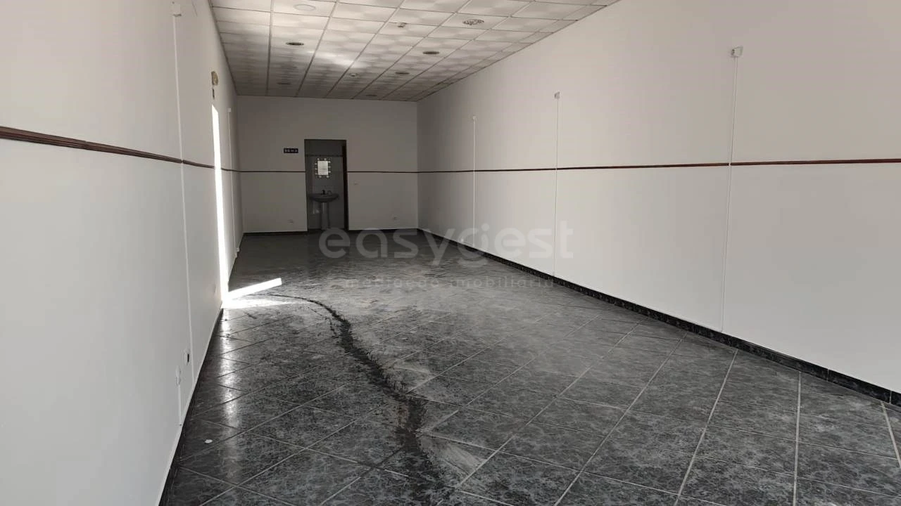 Loja para Arrendamento em Aljustrel e Rio de Moinhos Foto 1