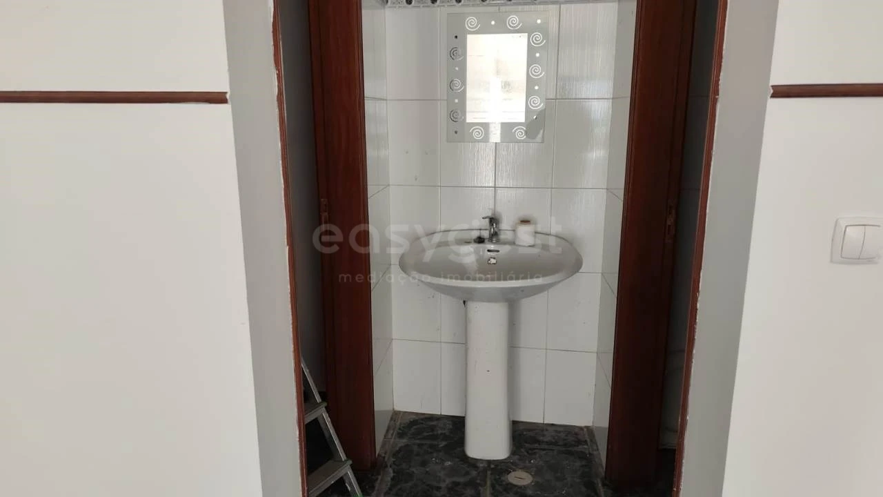 Loja para Arrendamento em Aljustrel e Rio de Moinhos Foto 7