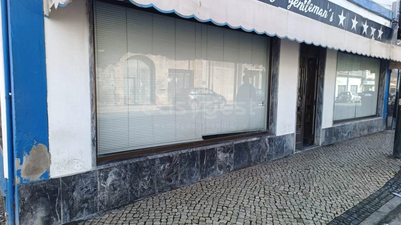 Loja para Venda em Aljustrel e Rio de Moinhos Foto 3