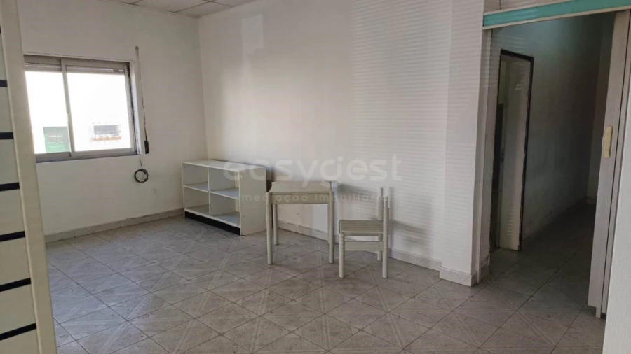 Loja para Venda em Aljustrel e Rio de Moinhos Foto 5