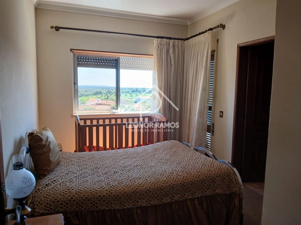 Moradia T7 para Venda em Zebreira e Segura Foto 25