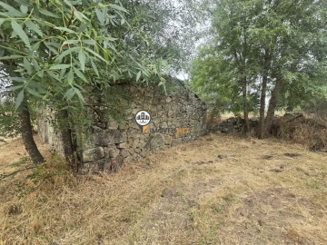 Terreno para Venda em Póvoa de Rio de Moinhos e Cafede