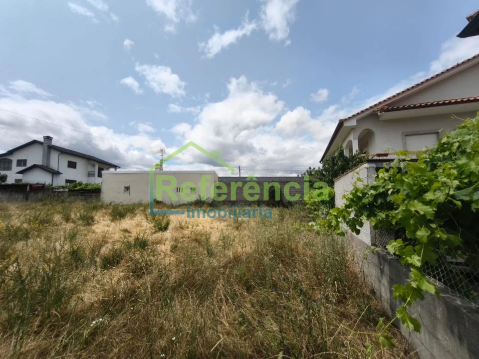 Terreno para Venda em Outeiro Seco Foto 1