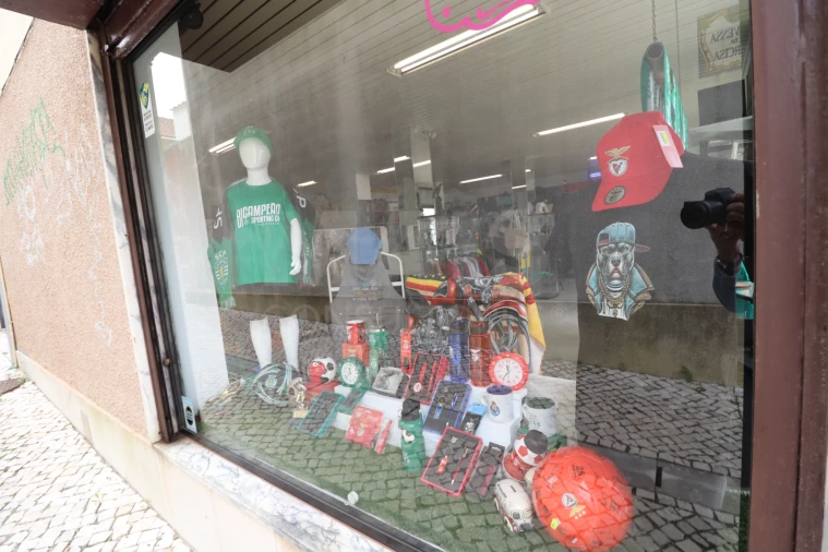 Loja para Arrendamento em Mafra Foto 12