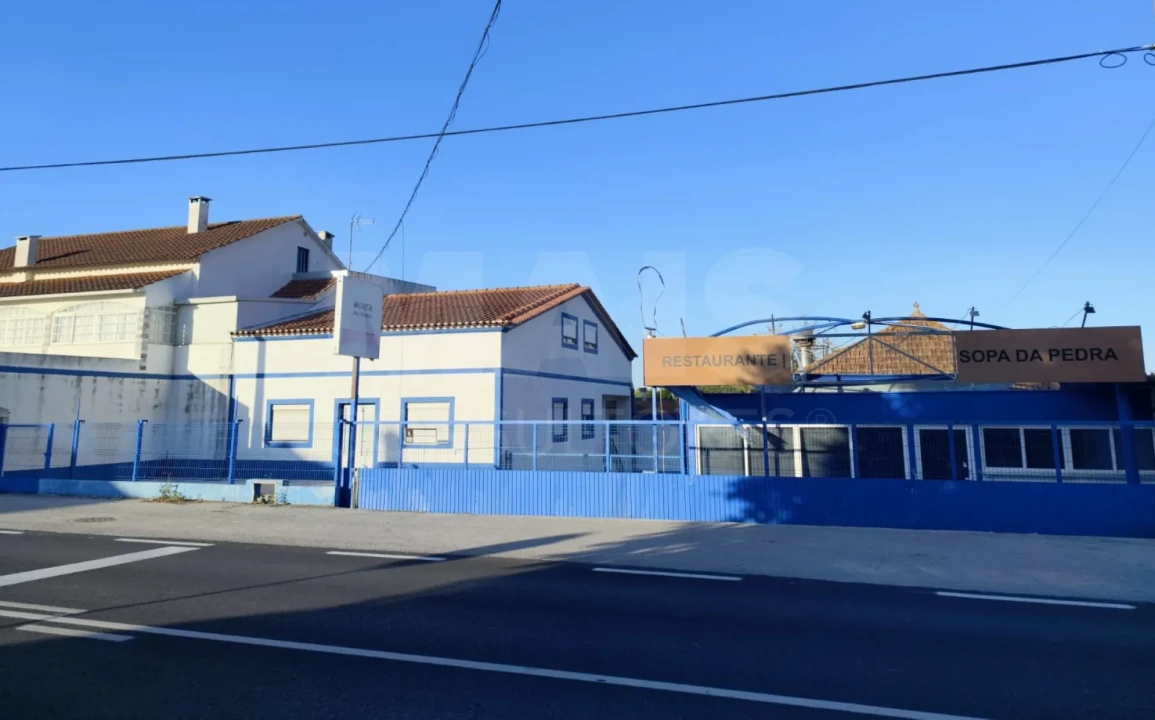 Moradia T3 para Venda em Marvila, Ribeira Santarém, São Salvador, São Nicolau Foto 6