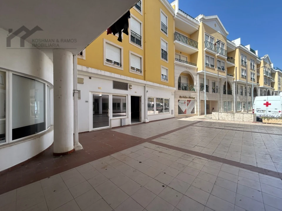 Loja para Venda em Santa Maria, São Pedro e Matacães Foto 6