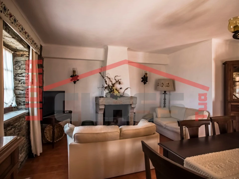 Quinta T4 para Venda em Meirinhos Foto 7