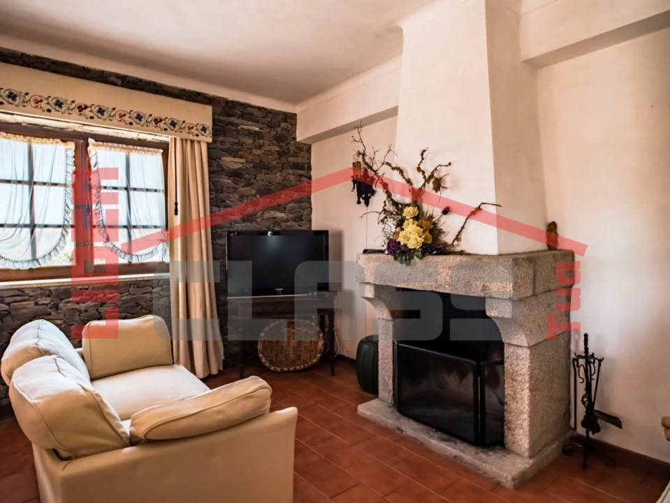 Quinta T4 para Venda em Meirinhos Foto 5