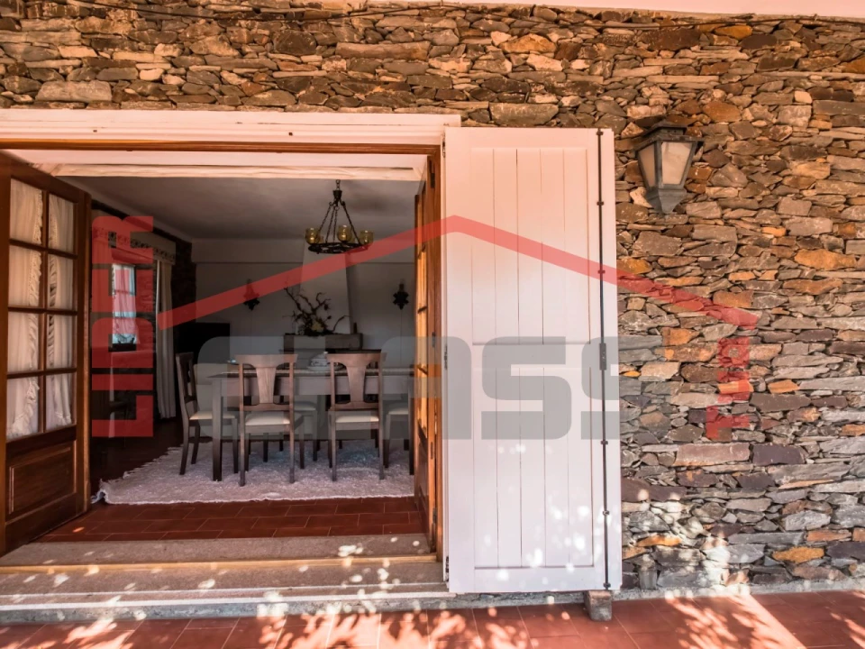 Quinta T4 para Venda em Meirinhos Foto 32