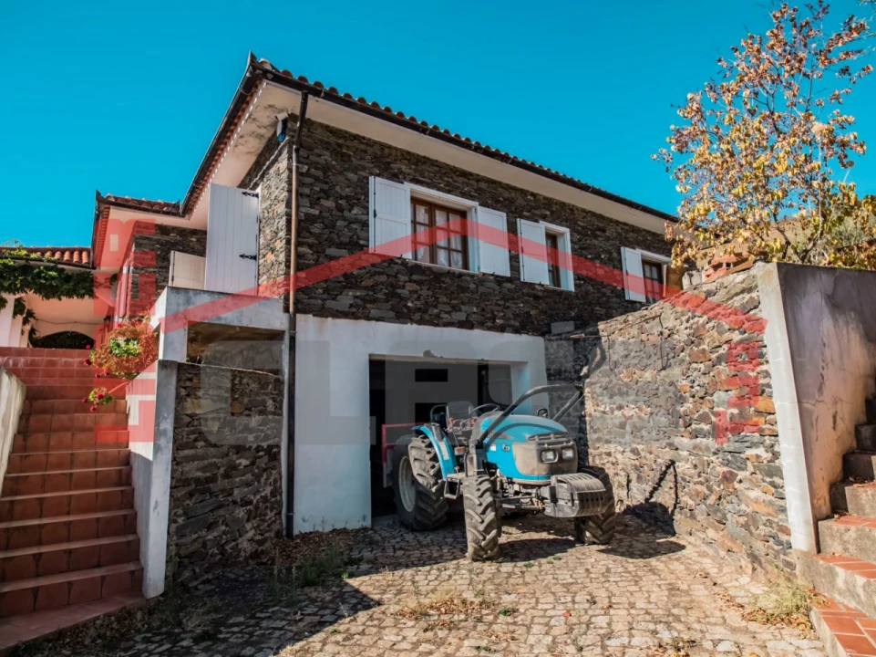 Quinta T4 para Venda em Meirinhos Foto 22