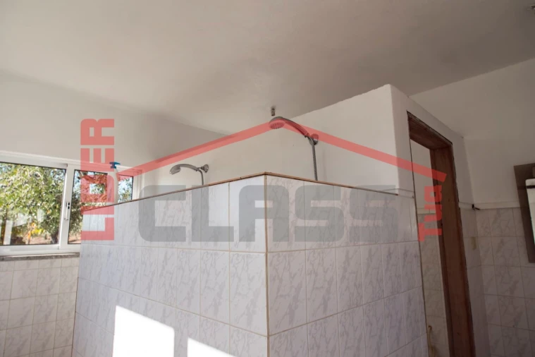 Quinta T4 para Venda em Meirinhos Foto 35