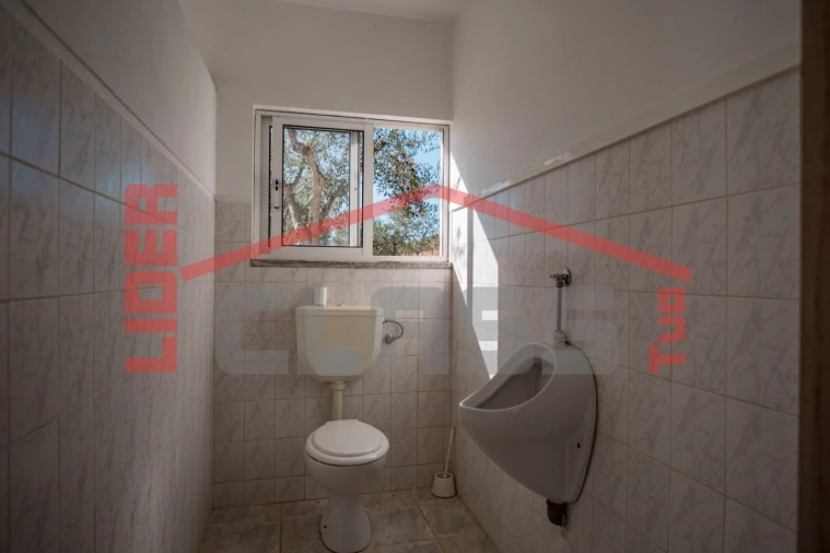 Quinta T4 para Venda em Meirinhos Foto 36