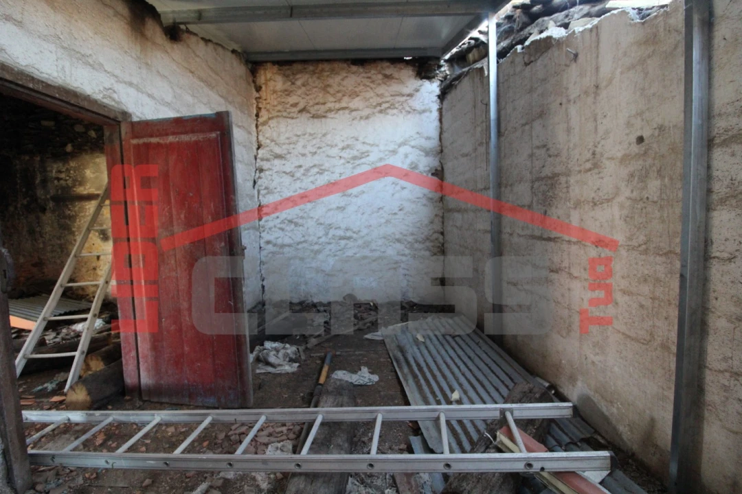 Moradia T2 para Venda em Suçães Foto 15