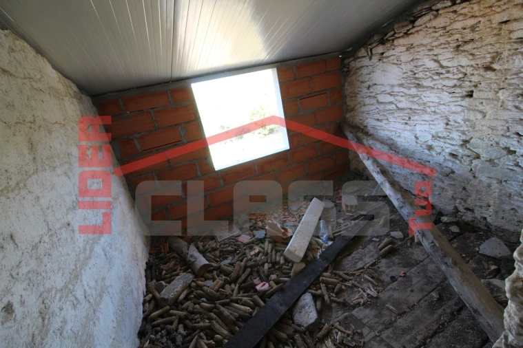 Moradia T2 para Venda em Suçães Foto 17