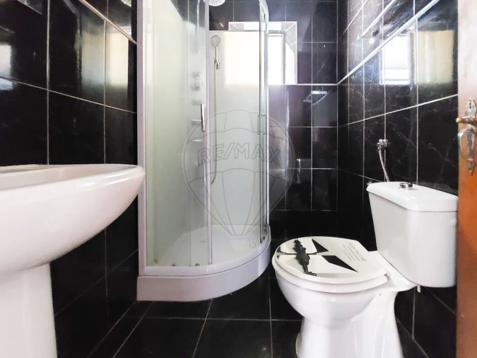 Moradia T5 para Venda em Golegã Foto 6