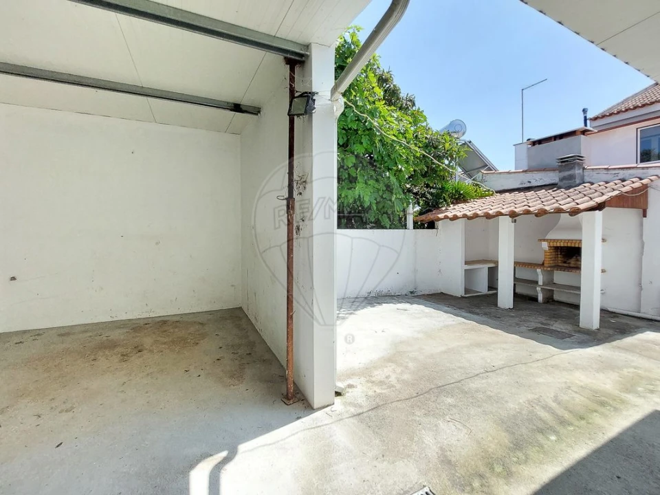 Moradia T5 para Venda em Golegã Foto 11