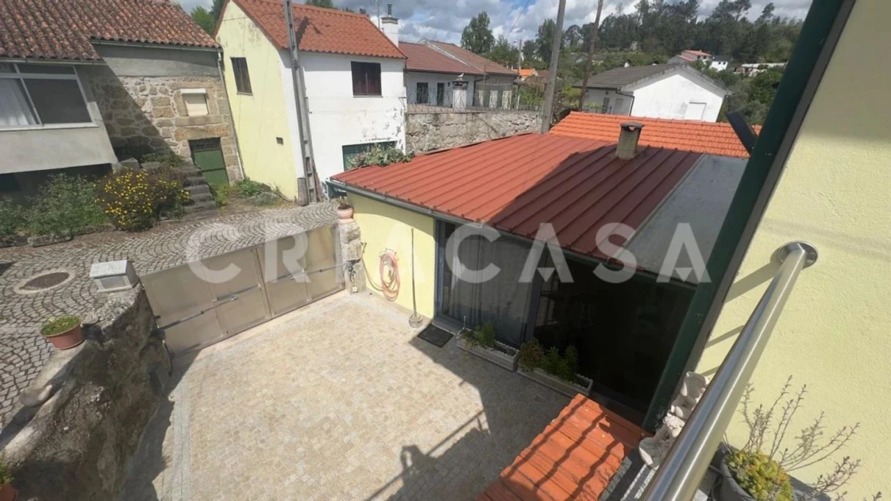 Moradia T2 para Venda em São Pedro de France Foto 26