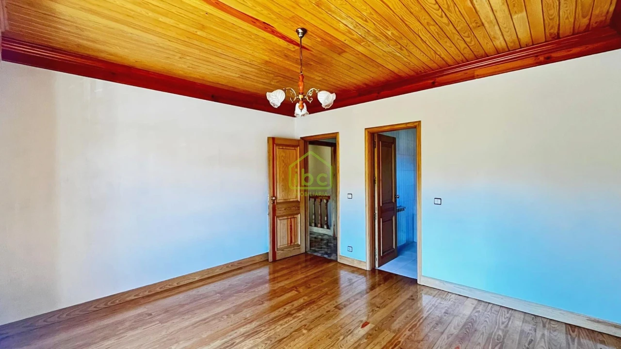 Moradia T4 para Venda em Pereira Foto 18