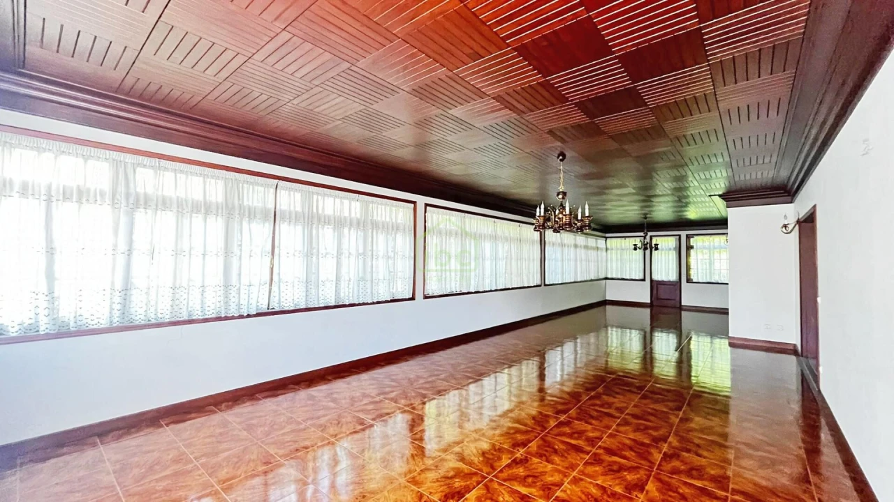 Moradia T4 para Venda em Pereira Foto 5