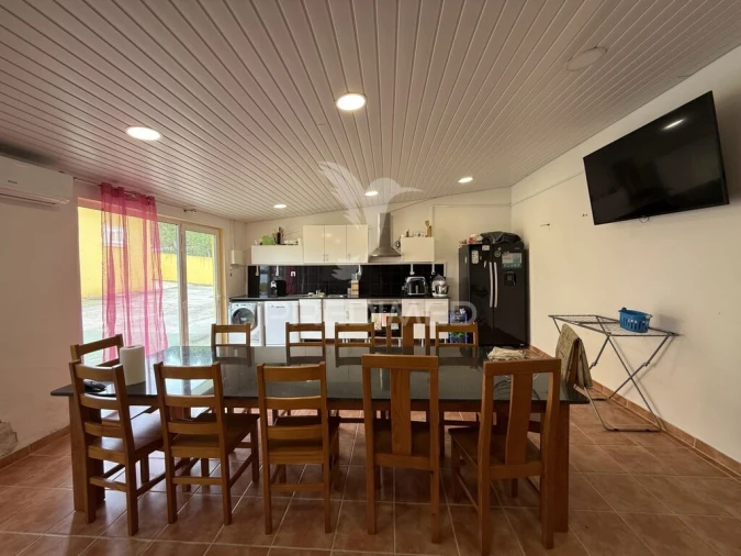 Moradia T3 para Venda em Abrã Foto 10